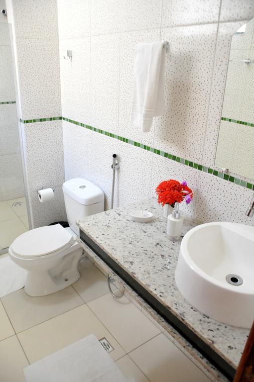 Oyo Apart Hotel Veleiros Santa Cruz Cabralia Luaran gambar