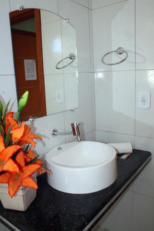 Oyo Apart Hotel Veleiros Santa Cruz Cabralia Bilik gambar